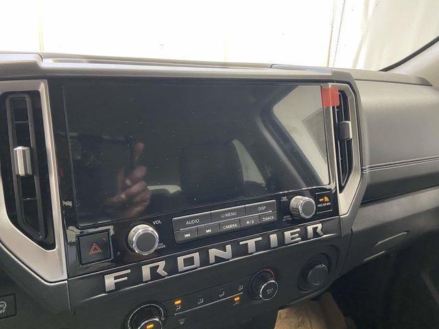 Nissan Frontier  2026