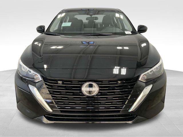 Nissan Sentra  2025 Nissan Sentra  2025