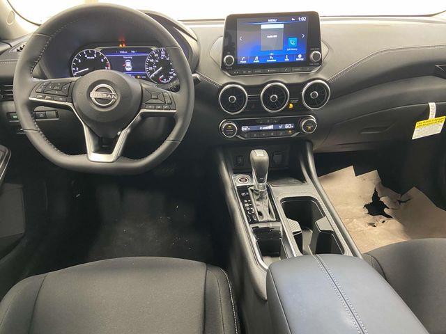 Nissan Sentra  2025 Nissan Sentra  2025