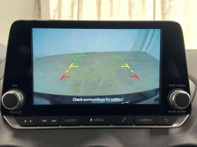 Nissan Sentra  2025 Nissan Sentra  2025