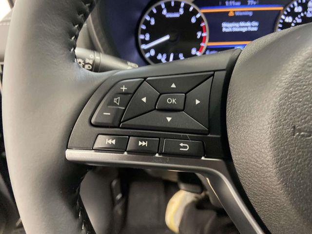 Nissan Sentra  2025 Nissan Sentra  2025