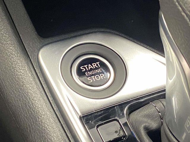 Nissan Sentra  2025 Nissan Sentra  2025