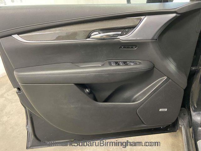 Cadillac XT6  2020 Cadillac XT6  2020