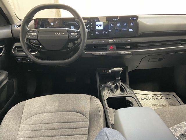 Kia K4  2025 Kia K4  2025