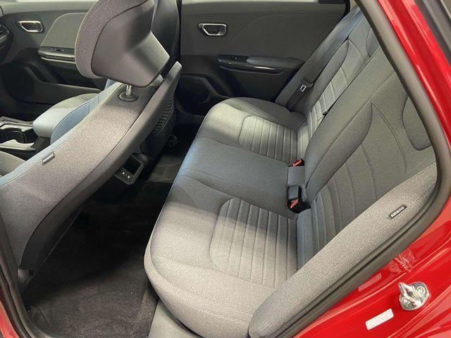 Kia K4  2025 Kia K4  2025