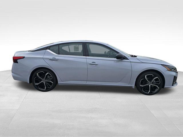 Nissan Altima  2025 Nissan Altima  2025