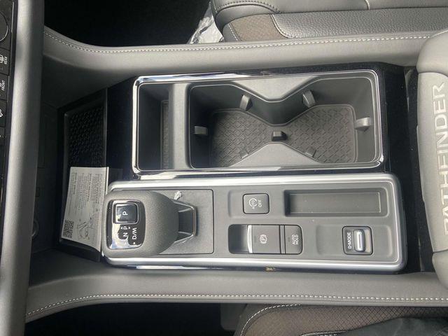 Nissan Pathfinder  2025 Nissan Pathfinder  2025