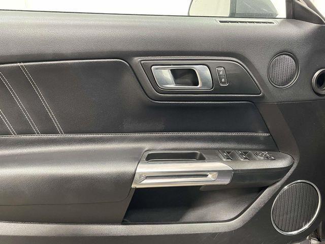 Ford Mustang  2022 Ford Mustang  2022