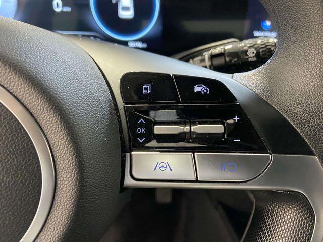 Hyundai Elantra  2024 Hyundai Elantra  2024