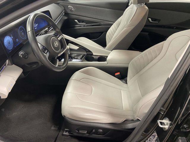 Hyundai Elantra  2024 Hyundai Elantra  2024