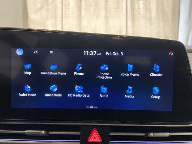 Hyundai Elantra  2024 Hyundai Elantra  2024