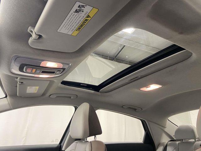 Hyundai Elantra  2024 Hyundai Elantra  2024