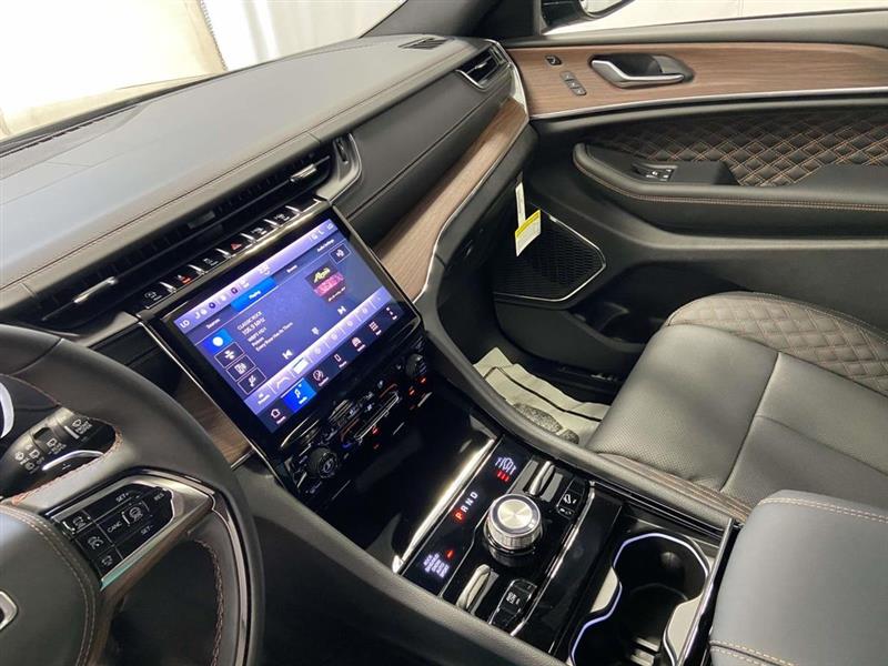 Jeep Grand Cherokee  2025 Jeep Grand Cherokee  2025