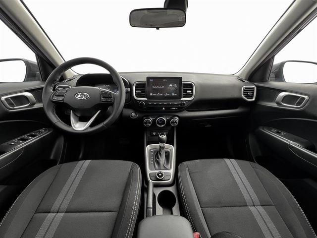 Hyundai Venue  2025