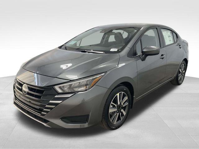 Nissan Versa  2025