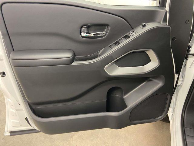 Nissan Frontier  2026