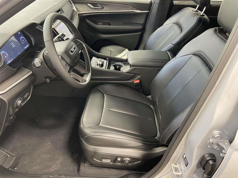 Jeep Grand Cherokee  2025