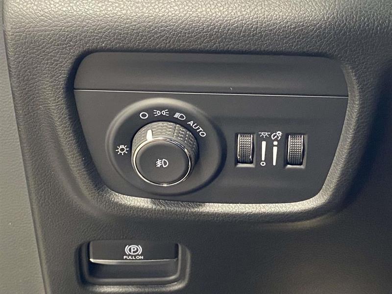 Jeep Grand Cherokee  2025