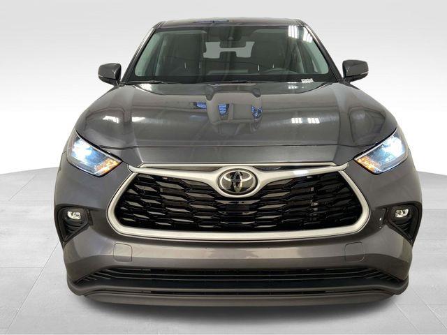 Toyota Highlander  2024