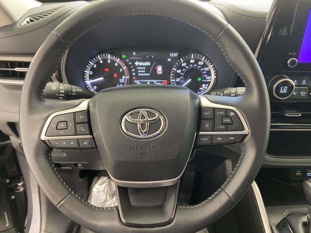 Toyota Highlander  2024
