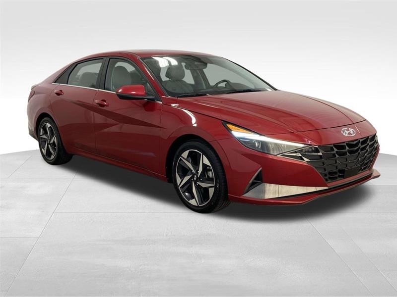 Hyundai Elantra  2023