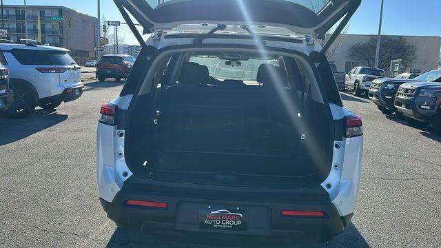 Nissan Pathfinder  2025