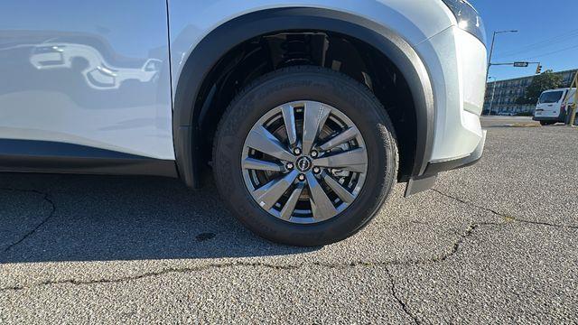 Nissan Pathfinder  2025