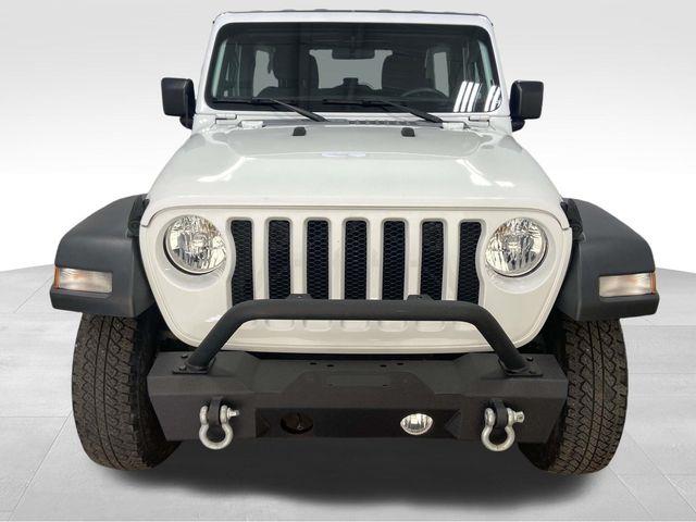 Jeep Wrangler  2021