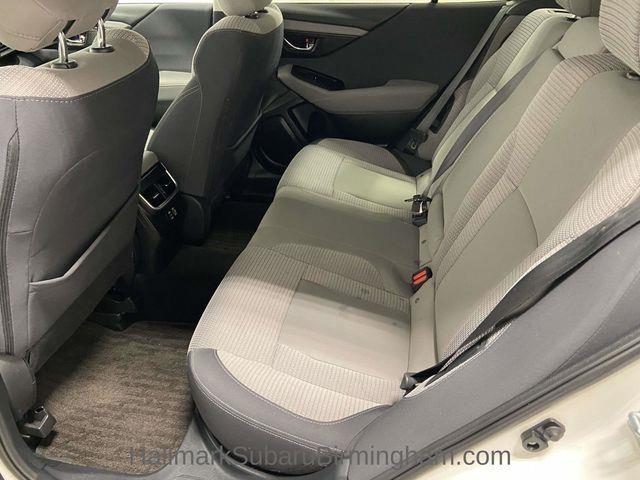 Subaru Outback  2023