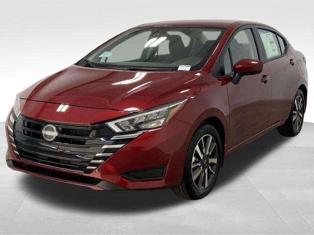 Nissan Versa  2025