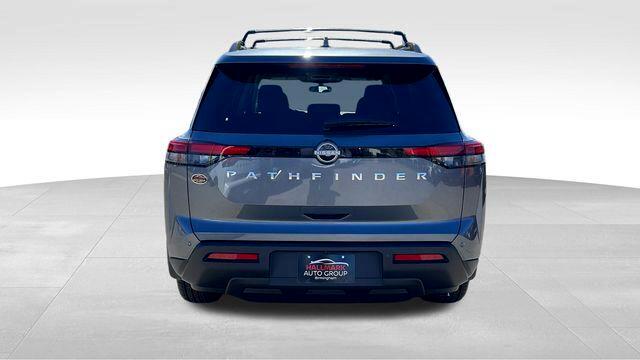 Nissan Pathfinder  2025