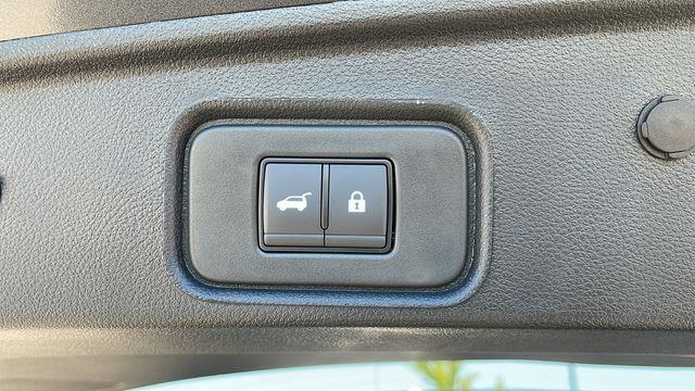 Nissan Pathfinder  2025