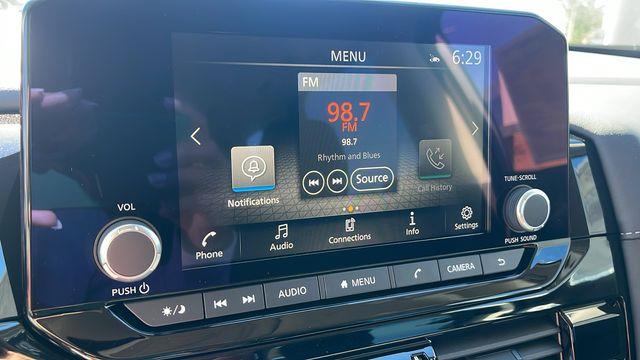 Nissan Pathfinder  2025