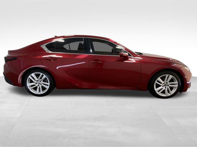 Lexus IS  2023