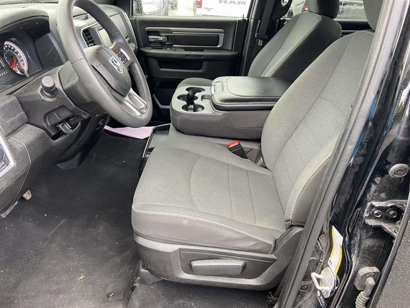 RAM 1500 Classic  2024