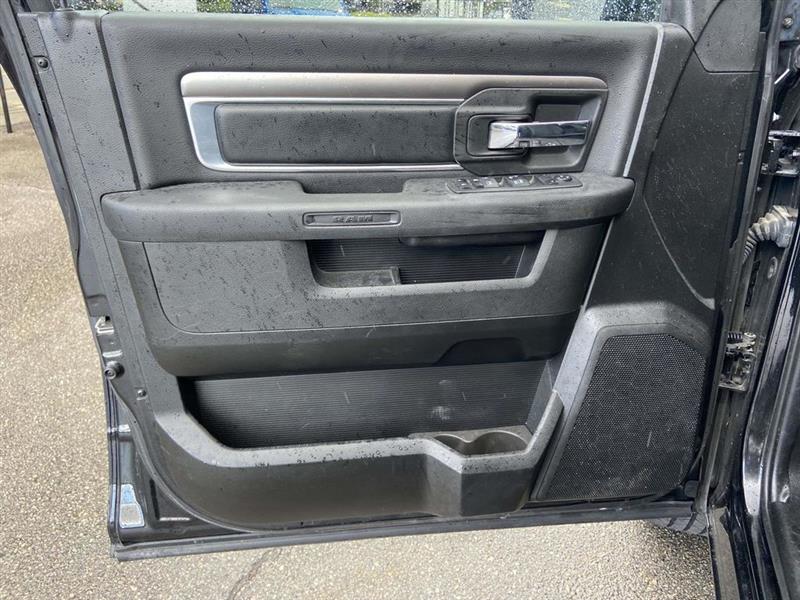 RAM 1500 Classic  2024