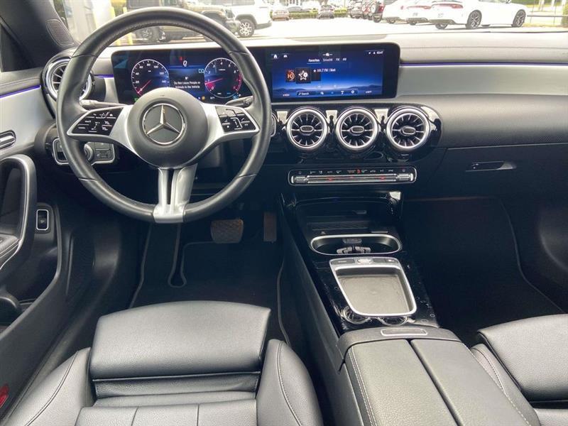 Mercedes-Benz CLA-Class  2025