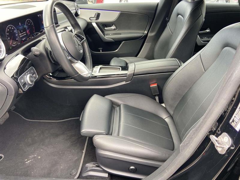 Mercedes-Benz CLA-Class  2025