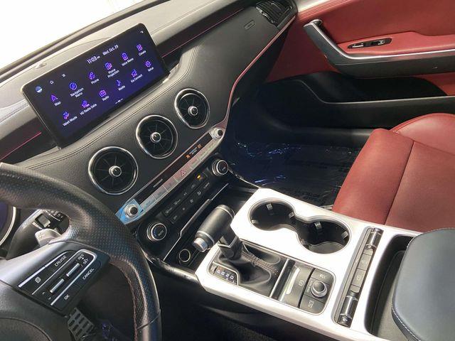 Kia Stinger  2022 Kia Stinger  2022