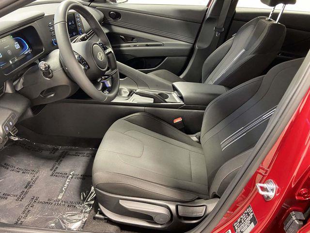 Hyundai Elantra  2025 Hyundai Elantra  2025