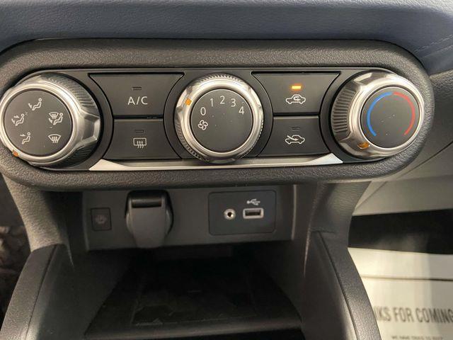 Nissan Versa  2025 Nissan Versa  2025