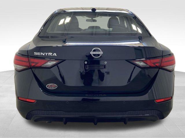 Nissan Sentra  2025 Nissan Sentra  2025