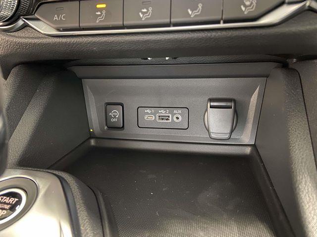 Nissan Sentra  2025 Nissan Sentra  2025