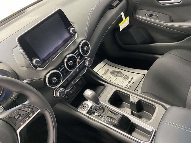 Nissan Sentra  2025 Nissan Sentra  2025