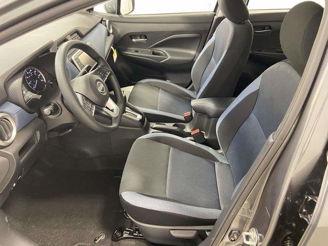 Nissan Versa  2025 Nissan Versa  2025