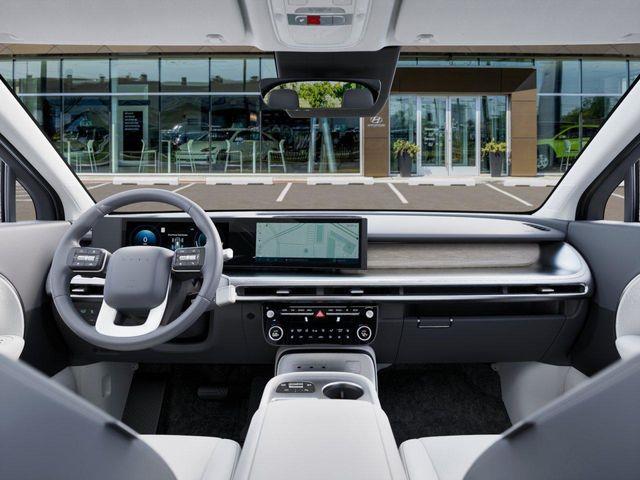 Hyundai Ioniq 9  2026