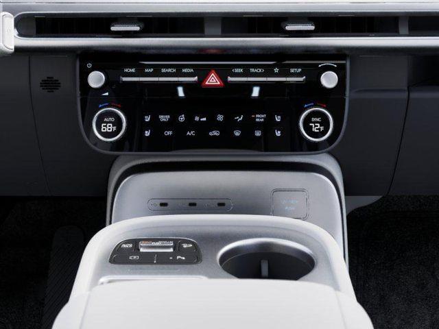 Hyundai Ioniq 9  2026