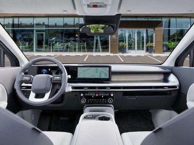 Hyundai Ioniq 9  2026