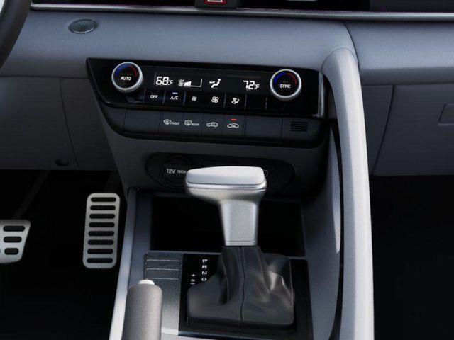 Hyundai Elantra  2025 Hyundai Elantra  2025