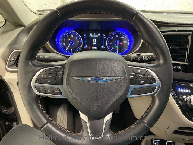 Chrysler Pacifica  2017 Chrysler Pacifica  2017